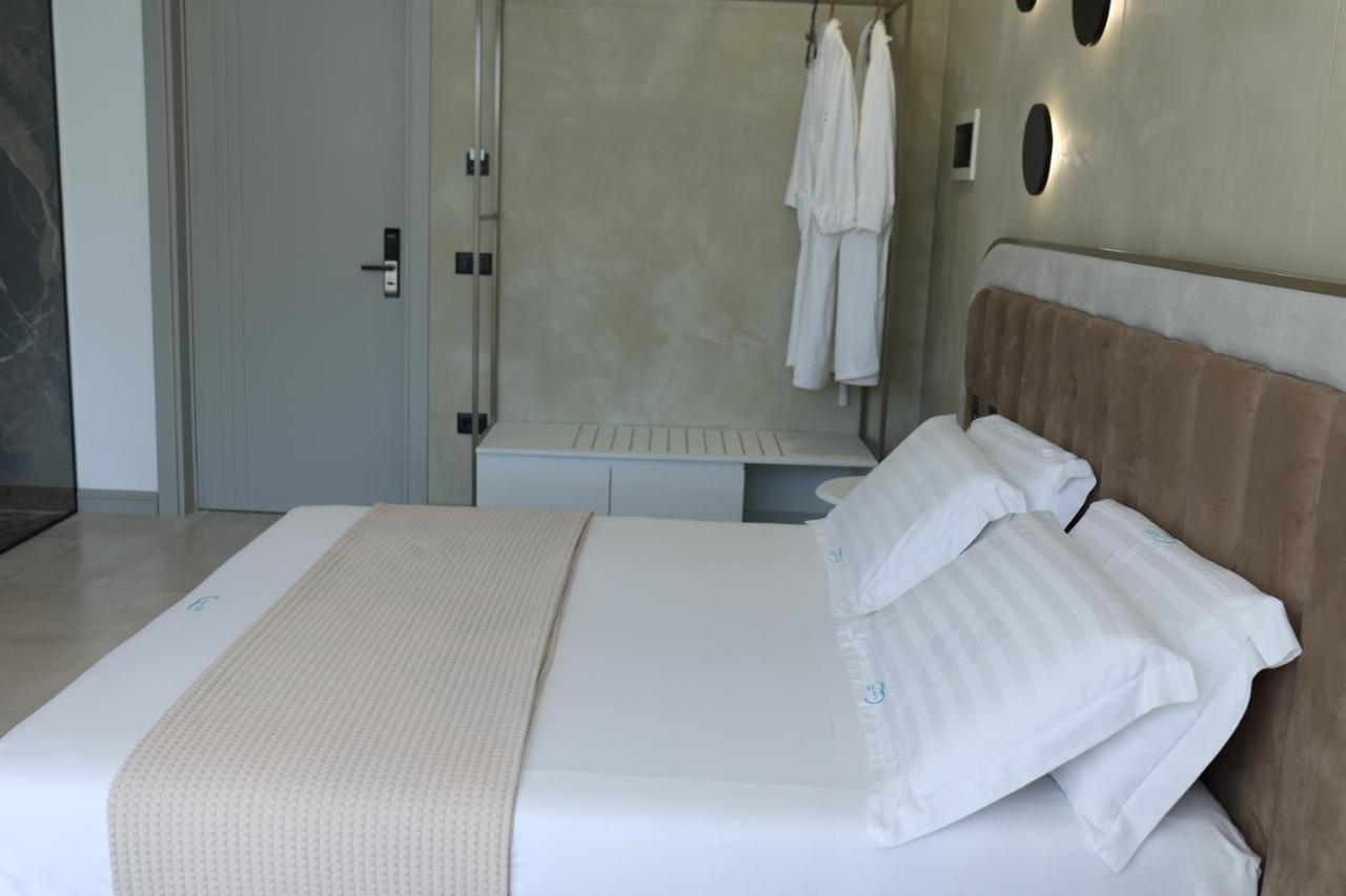 Comfort Hotel 4*