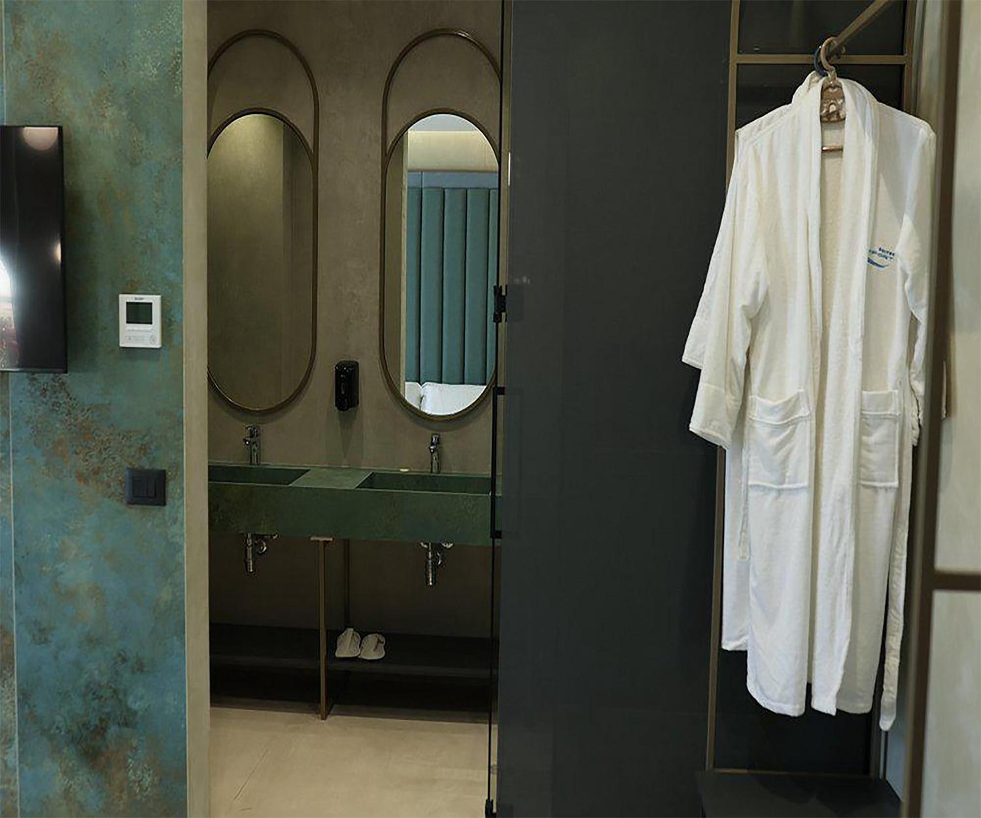 Comfort Hotel Golem (Tirana)